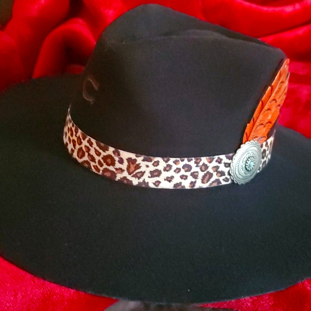 Charlie 1 Horse Hat